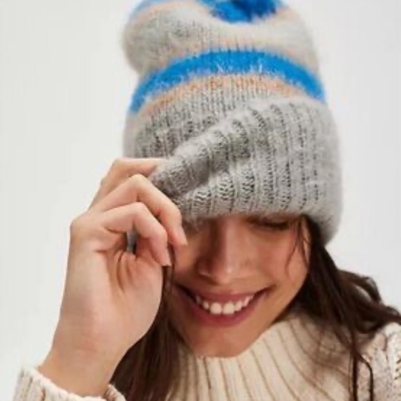 Free People Accessories - Free People Cozy In Stripes Beanie Gray Blue NWT